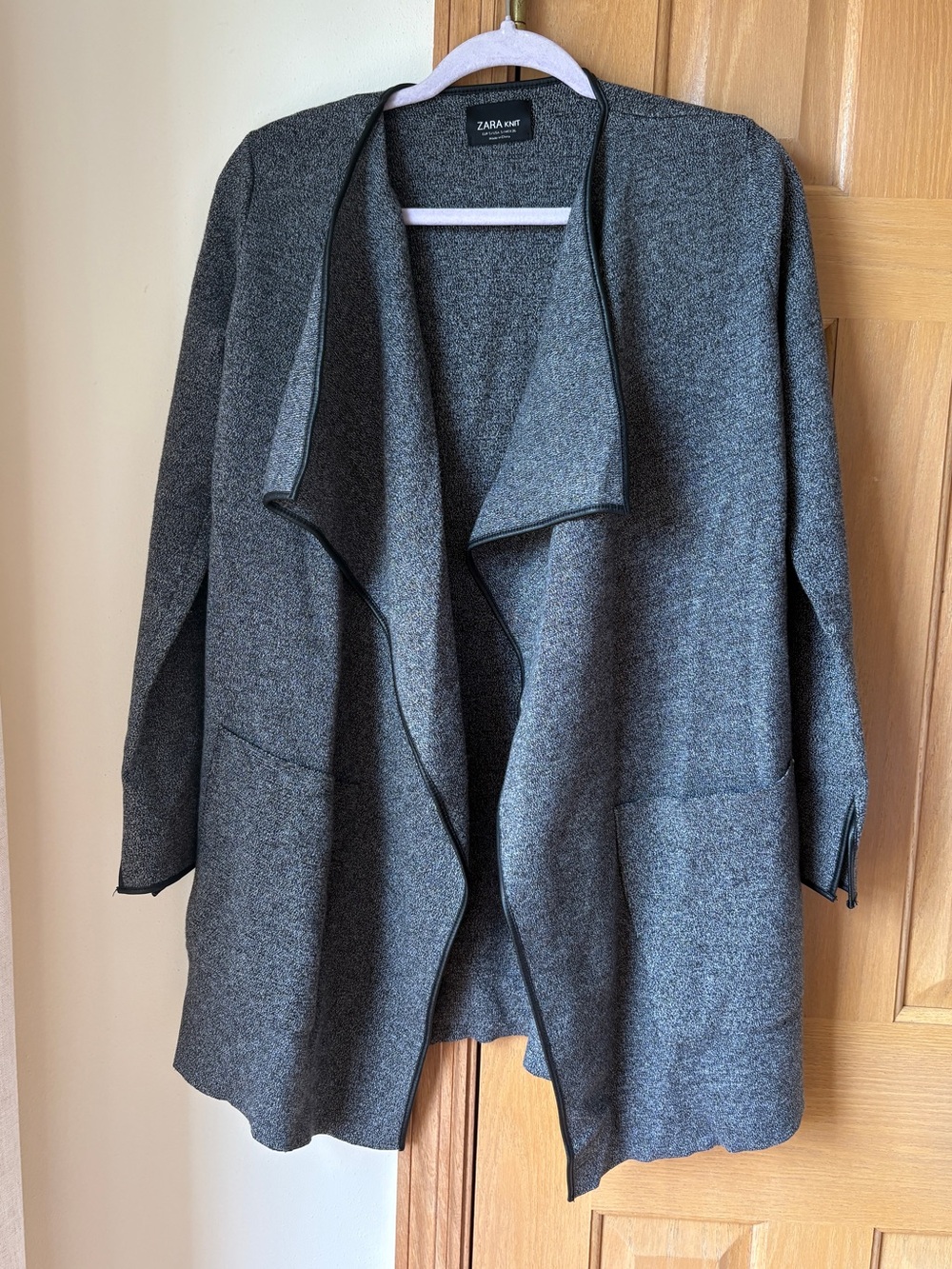 🤍Zara Knit🤍 woman’s Cardigan, size S